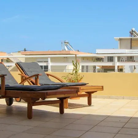 Beautiful Penthouse For 2