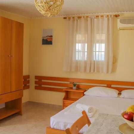 Beautiful Penthouse Studio For 2 * Archangelos (Rhodes)